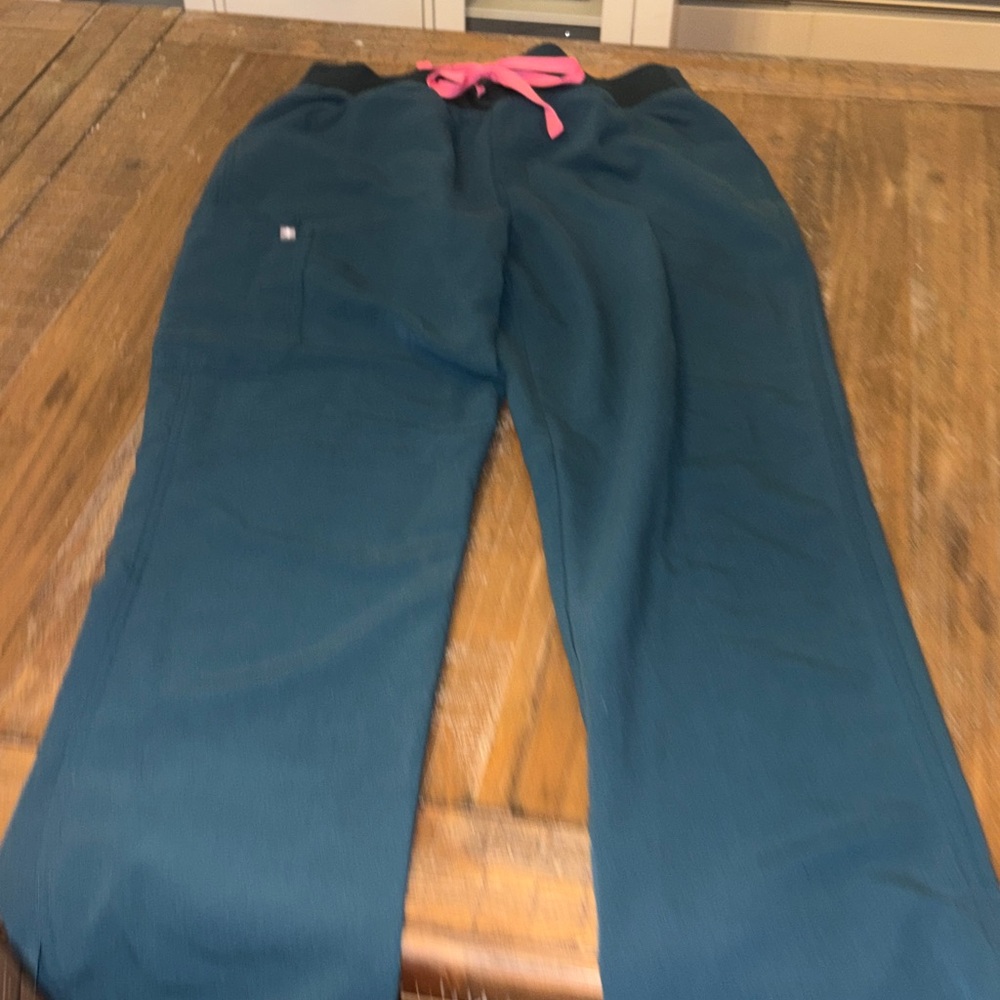 Figs Caribbean blue scrub pants